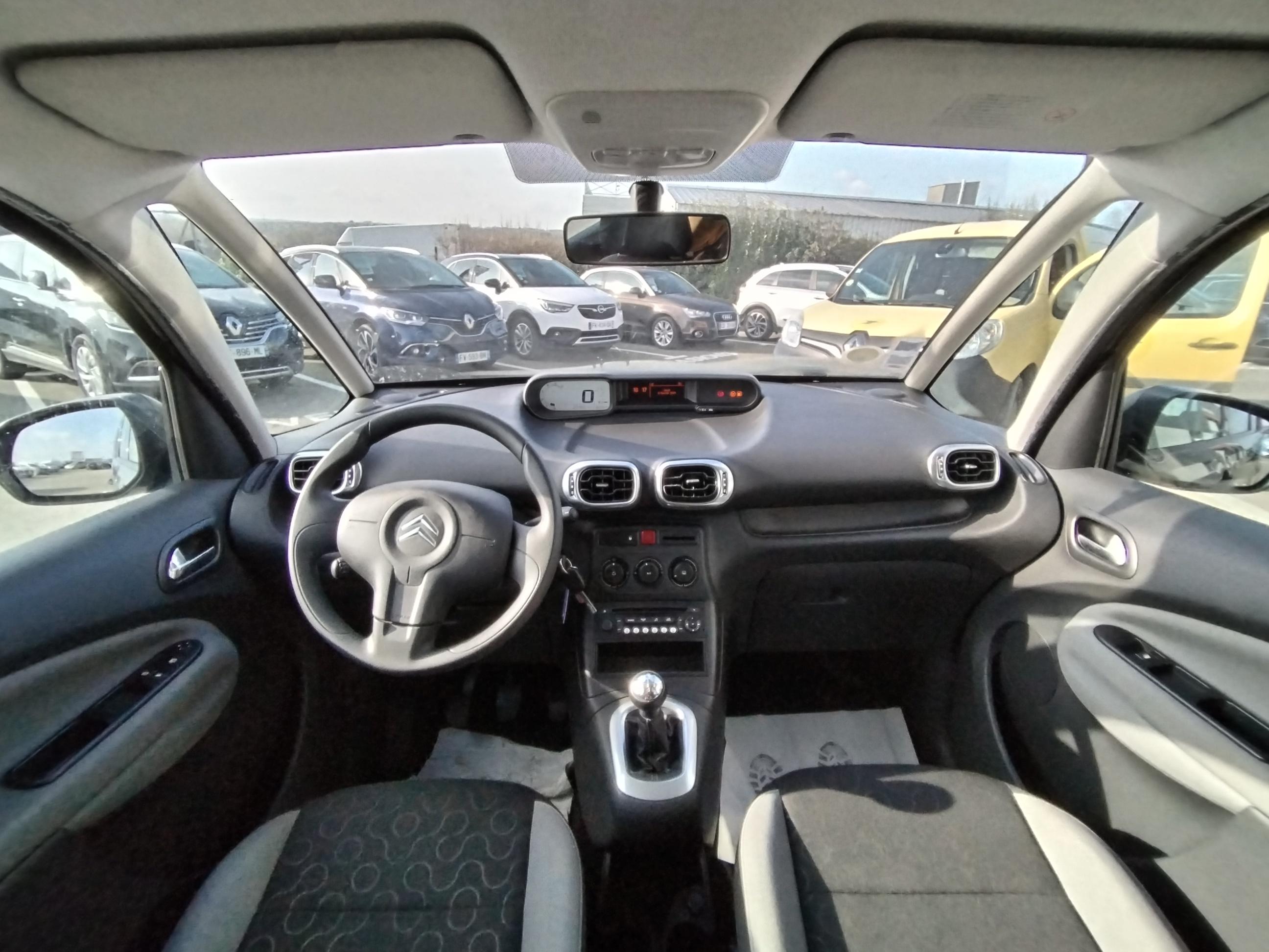 CITROEN         C3 II PICASSO